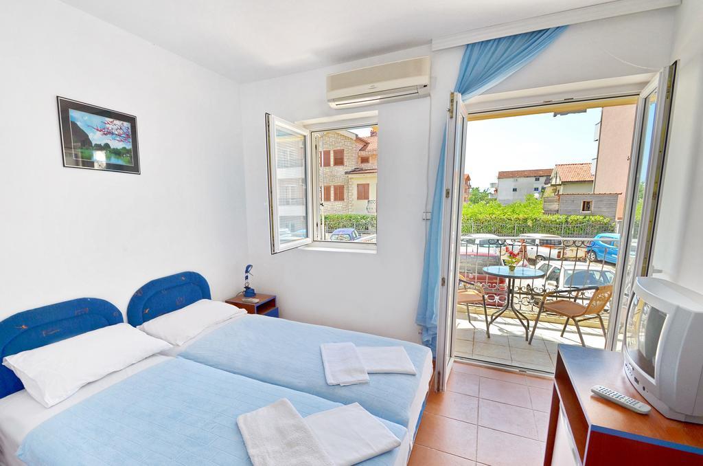 בודווה Guest House Villa Iva חדר תמונה