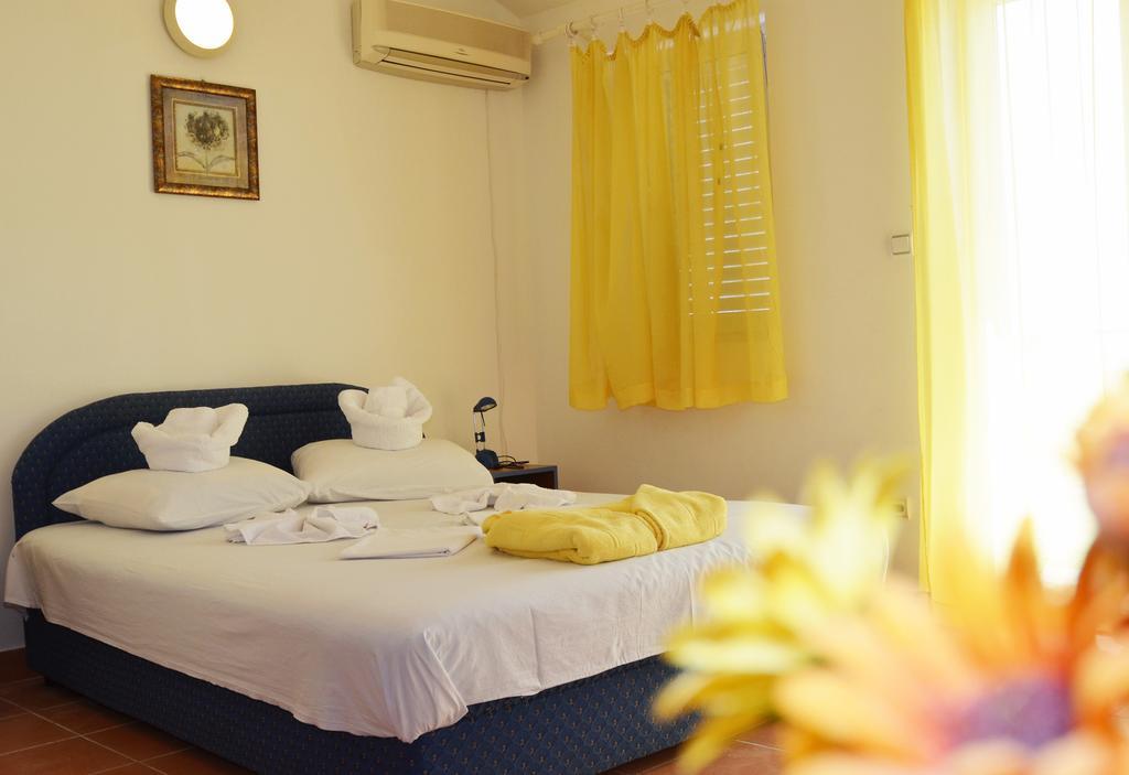 בודווה Guest House Villa Iva חדר תמונה
