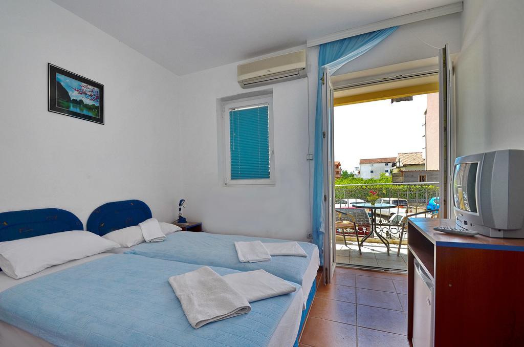 בודווה Guest House Villa Iva חדר תמונה