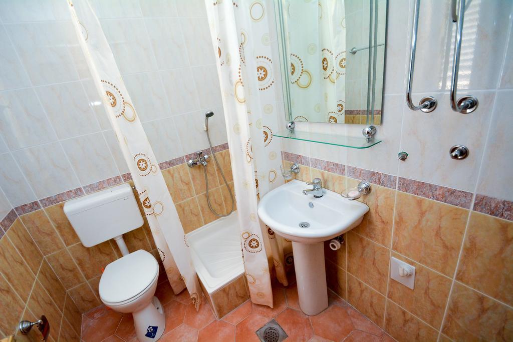בודווה Guest House Villa Iva חדר תמונה
